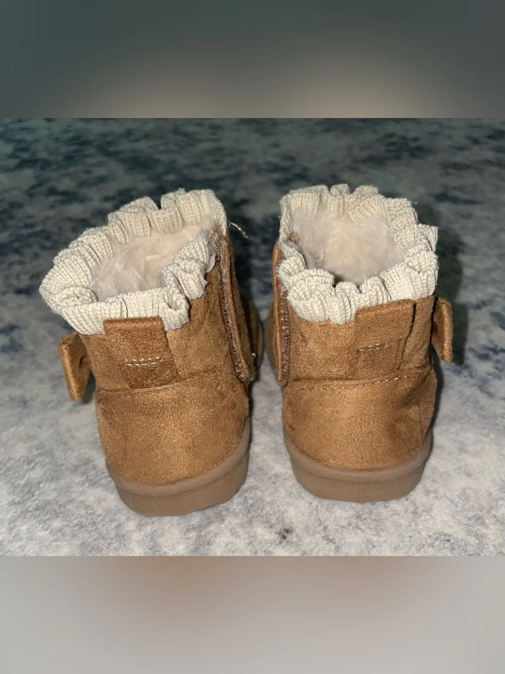 Wonder Nation boots size 4